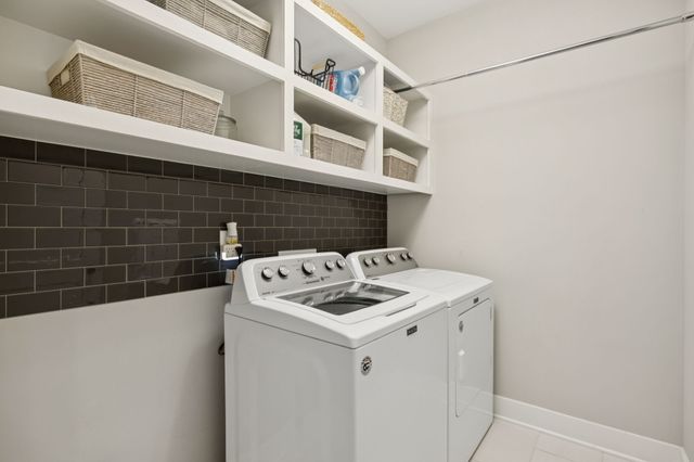 506B E Bend Dr, Nashville, TN 37209