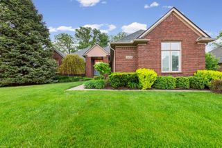54316 Black Cherry Lane, Shelby Twp, MI 48315