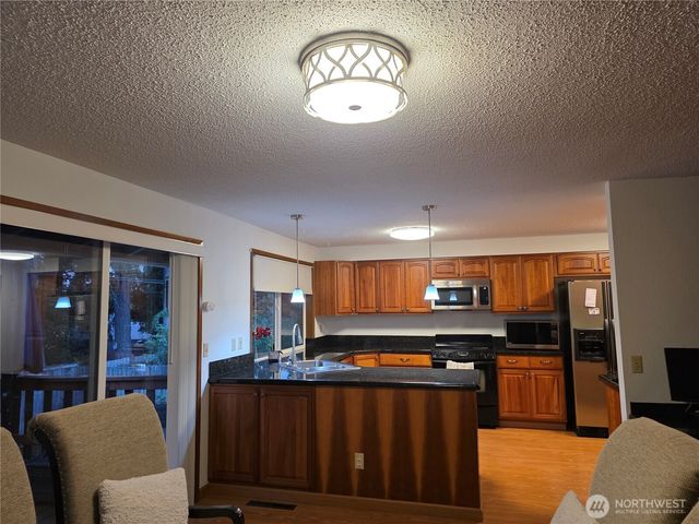 7822 76th Street SW, Lakewood, WA 98498