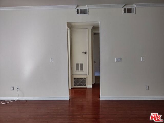 625 S Berendo Street 306, Los Angeles, CA 90005