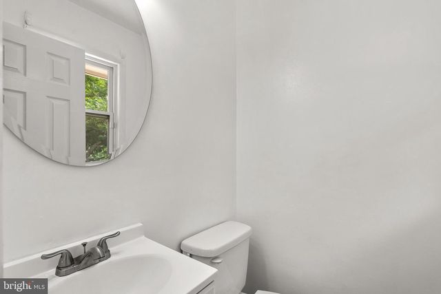 5010 THUMAN DR, Temple Hills, MD 20748