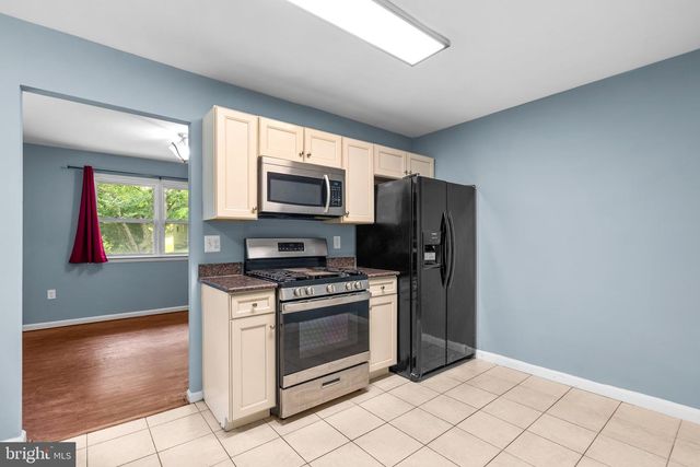 5010 THUMAN DR, Temple Hills, MD 20748