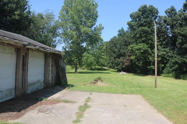 13999 Wooster Road, Mount Vernon, OH 43050