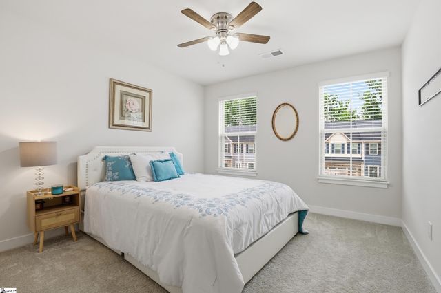 527 Martin Creek Drive, Simpsonville, SC 29680