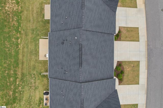 527 Martin Creek Drive, Simpsonville, SC 29680