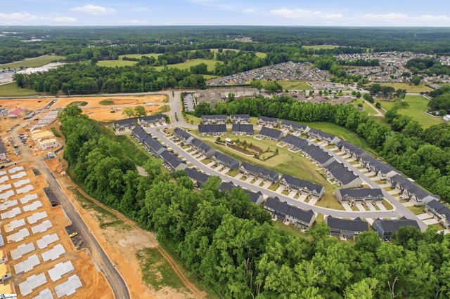 527 Martin Creek Drive, Simpsonville, SC 29680