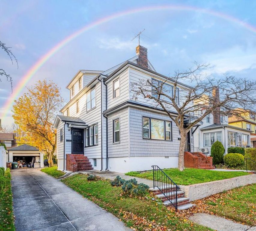 4116 169th Street, Flushing, NY 11358