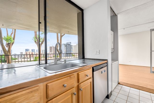 965 Prospect Street 102, Honolulu, HI 96822