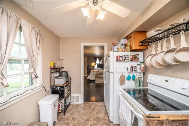 727 Meadowbrook Avenue SE, Warren, OH 44484