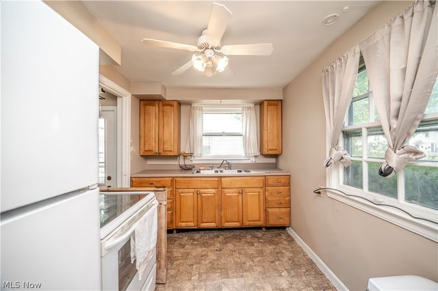 727 Meadowbrook Avenue SE, Warren, OH 44484