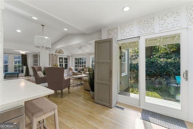 302 Hascall Road NW, Atlanta, GA 30309