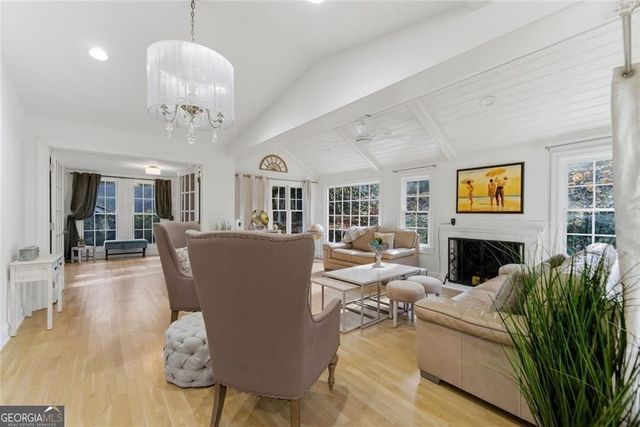 302 Hascall Road NW, Atlanta, GA 30309