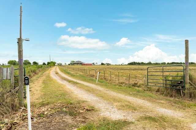 10793 Fm-2918, Brazoria, TX 77422