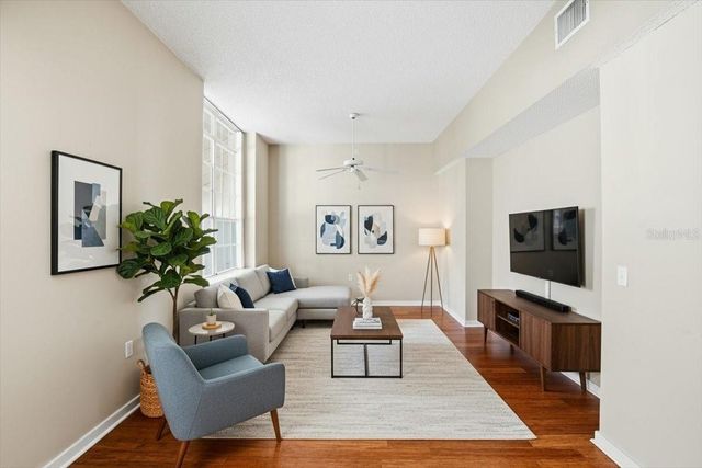 701 MIRROR LAKE DRIVE N 314, St Petersburg, FL 33701