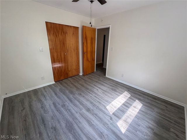 2821 Tod Avenue NW, Warren, OH 44484