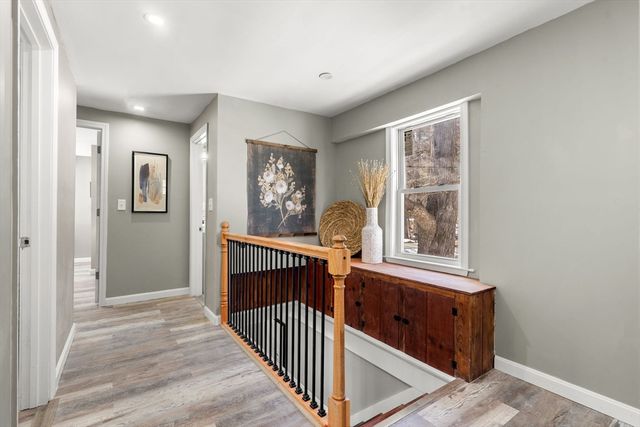 25 River Rd, Merrimac, MA 01860