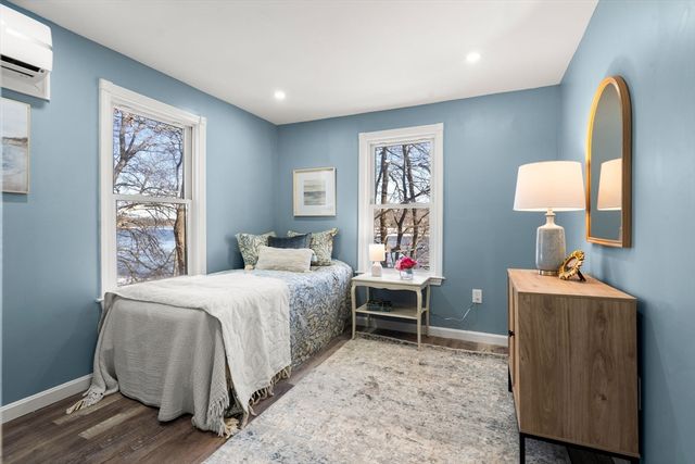 25 River Rd, Merrimac, MA 01860