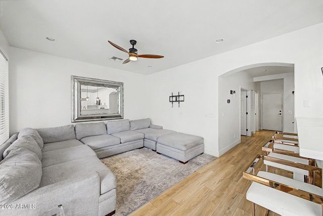 2707 W LAMAR Road, Phoenix, AZ 85017