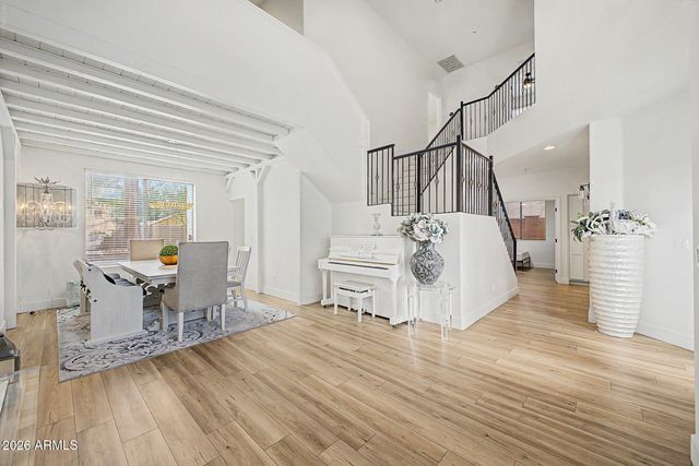 2707 W LAMAR Road, Phoenix, AZ 85017