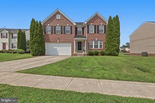 105 SEURAT LN, Martinsburg, WV 25403
