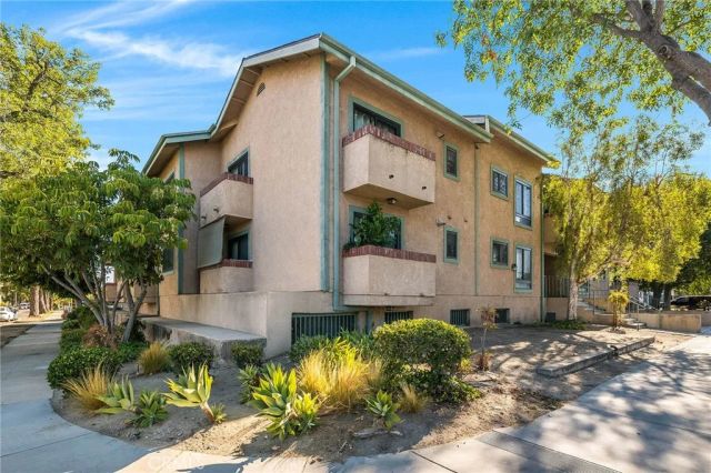 4000 W Victory Boulevard 204, Burbank, CA 91505