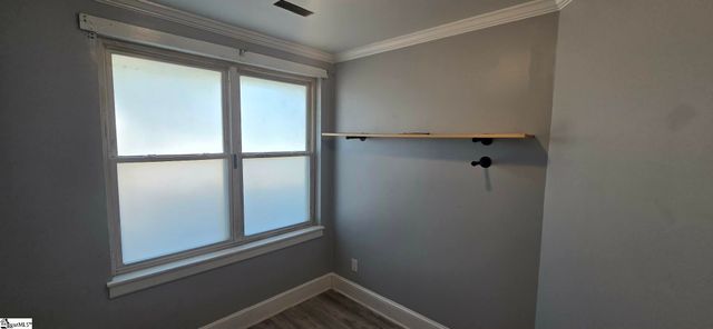 10 Glenwood Lane, Greenville, SC 29605