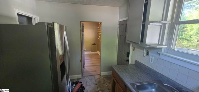 10 Glenwood Lane, Greenville, SC 29605