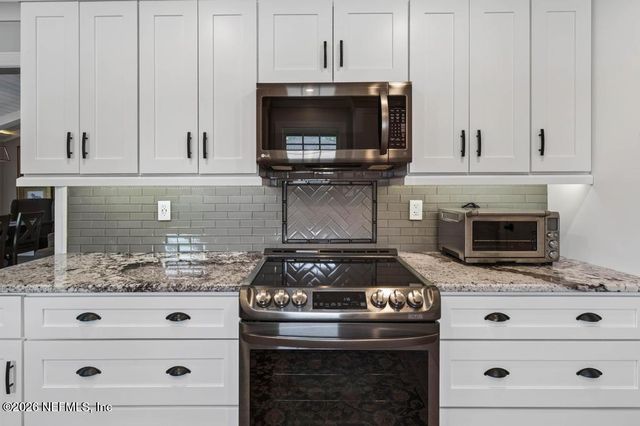1185 HERITAGE ESTATES Trace, Jacksonville, FL 32220