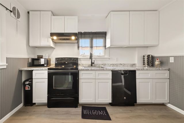 34 Carlisle Street, Rochester, NY 14615