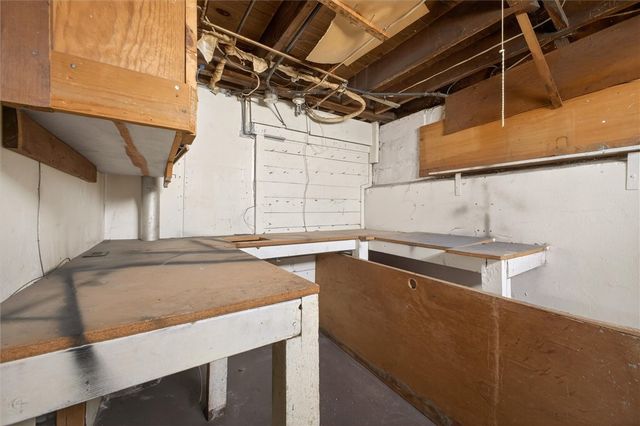 34 Carlisle Street, Rochester, NY 14615