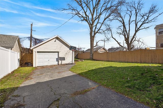 34 Carlisle Street, Rochester, NY 14615