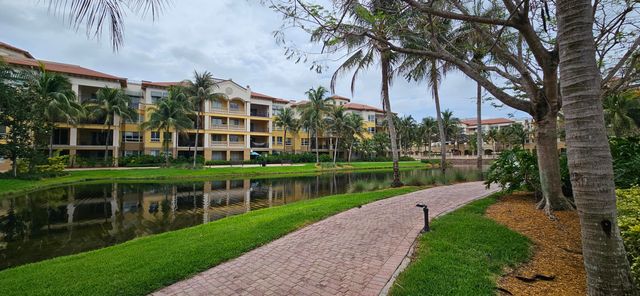 16117 Emerald Estates Drive, Weston, FL 33331