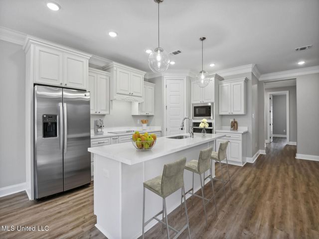 10595 Landon Meadows Drive, Gulfport, MS 39503