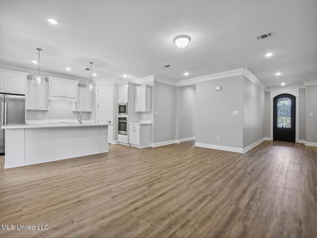 10595 Landon Meadows Drive, Gulfport, MS 39503