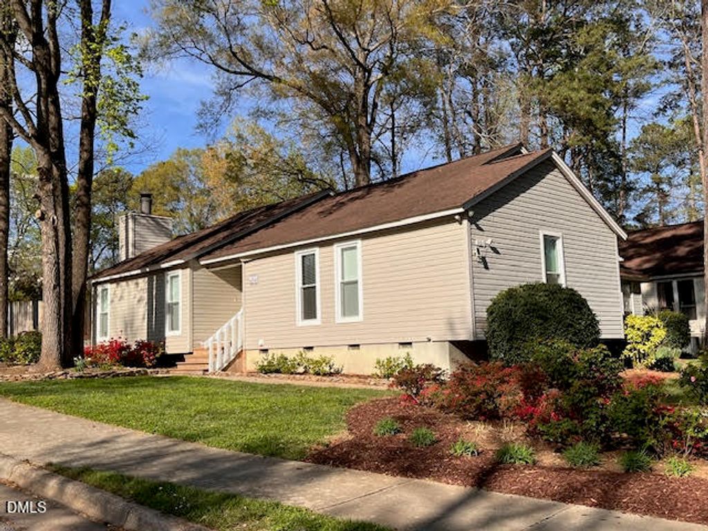 101 Lake Pine Drive, Cary, NC 27511