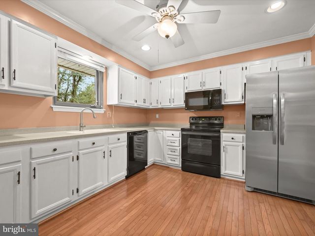 1248 ROCK HILL RD, Pasadena, MD 21122
