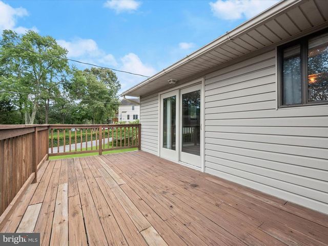 1248 ROCK HILL RD, Pasadena, MD 21122