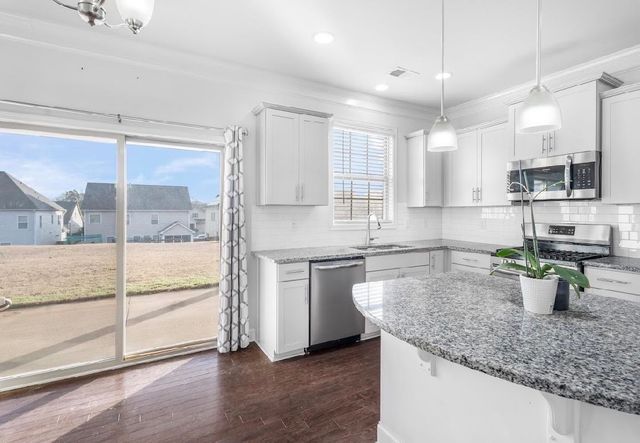 653 Highgarden Lane, Boiling Springs, SC 29316