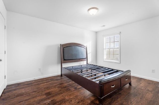 653 Highgarden Lane, Boiling Springs, SC 29316