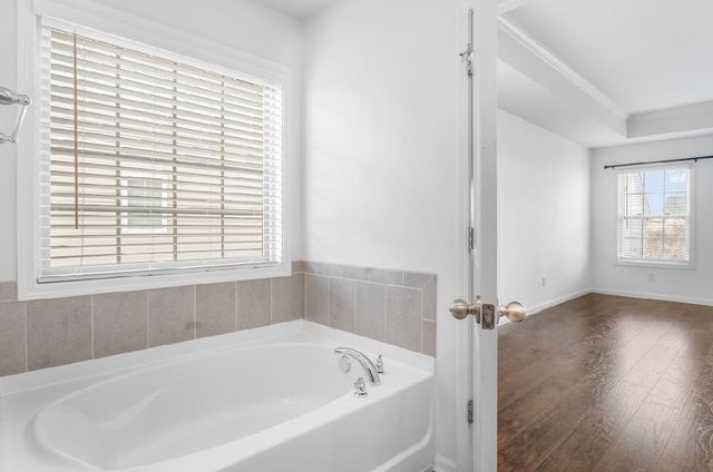 653 Highgarden Lane, Boiling Springs, SC 29316