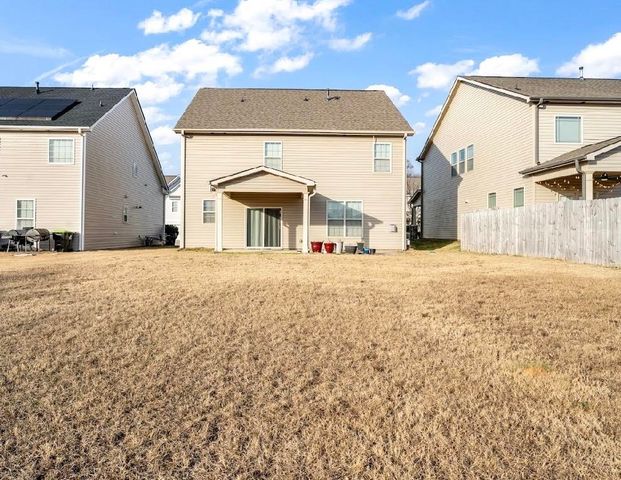 653 Highgarden Lane, Boiling Springs, SC 29316