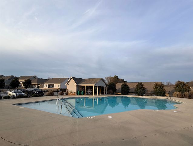 653 Highgarden Lane, Boiling Springs, SC 29316