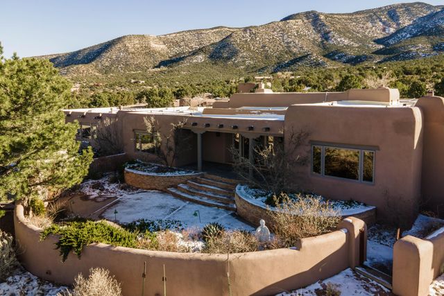 41 La Puerta Trail, Placitas, NM 87043