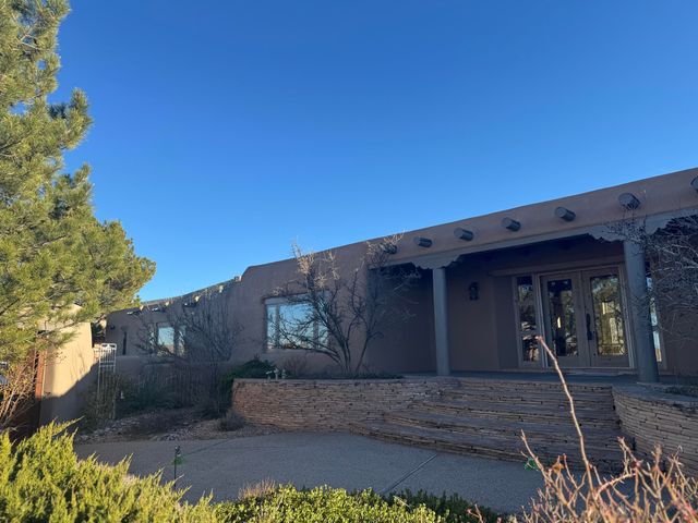 41 La Puerta Trail, Placitas, NM 87043