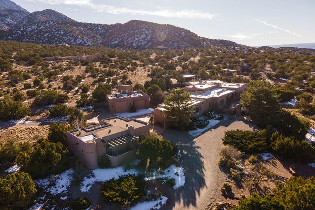 41 La Puerta Trail, Placitas, NM 87043