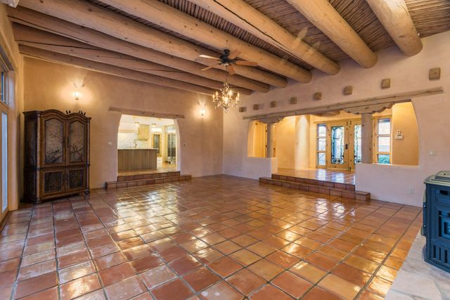 41 La Puerta Trail, Placitas, NM 87043