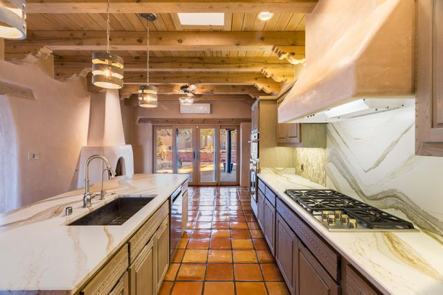 41 La Puerta Trail, Placitas, NM 87043