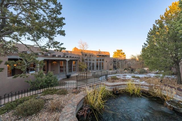 41 La Puerta Trail, Placitas, NM 87043