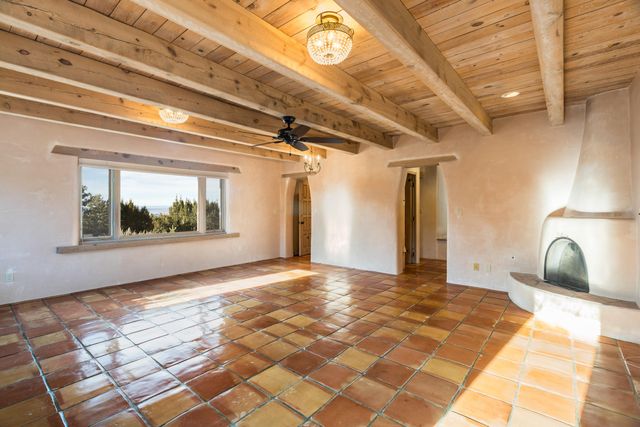 41 La Puerta Trail, Placitas, NM 87043