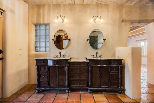 41 La Puerta Trail, Placitas, NM 87043